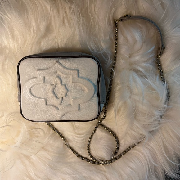 OrYANY Tailor color block cross body clutch. Grey/white - Picture 3 of 8